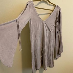 🌸 American Eagle V-Neck Cold Shoulder Dress 🌸